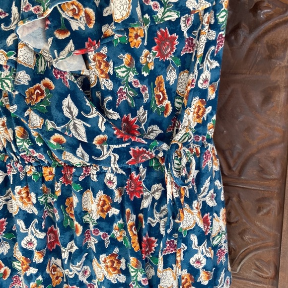 Lauren Ralph Lauren floral jersey surplice top with flutter sleeves - Picture 5 of 9